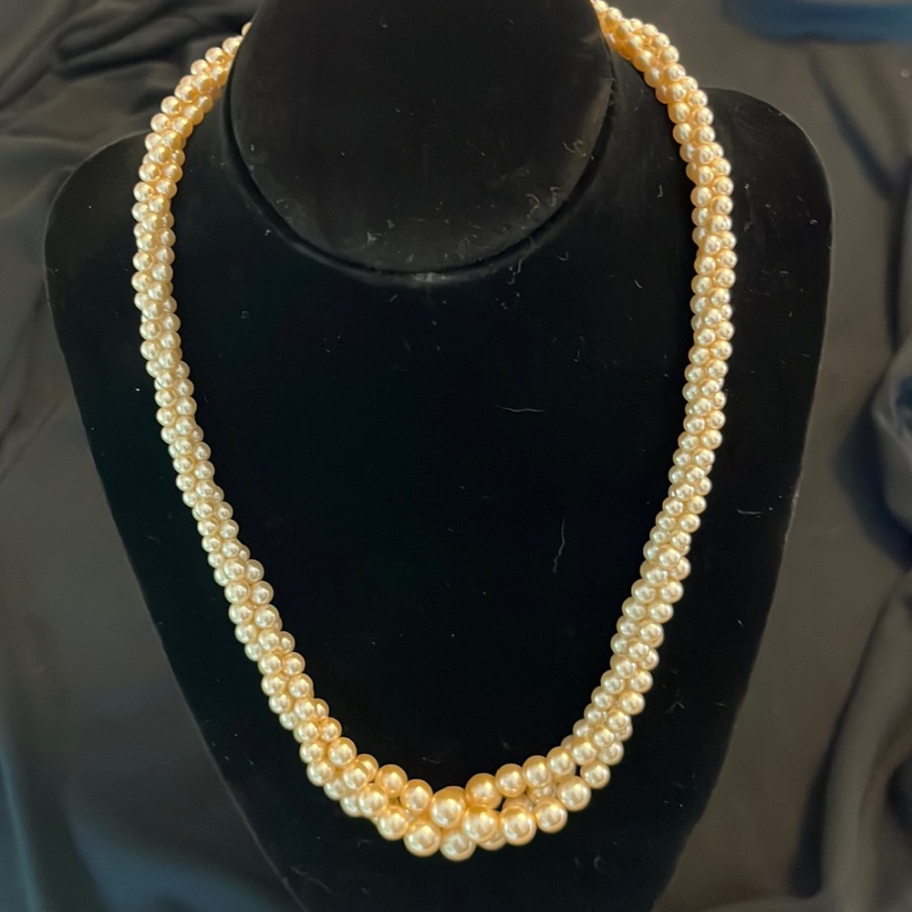 Faux pearl necklace